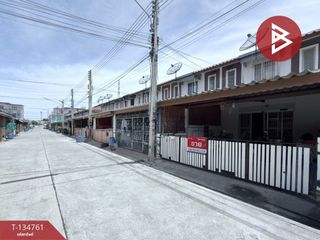 Casa adosada en venta de 3 habitaciones en Mueang Chon Buri, Chonburi