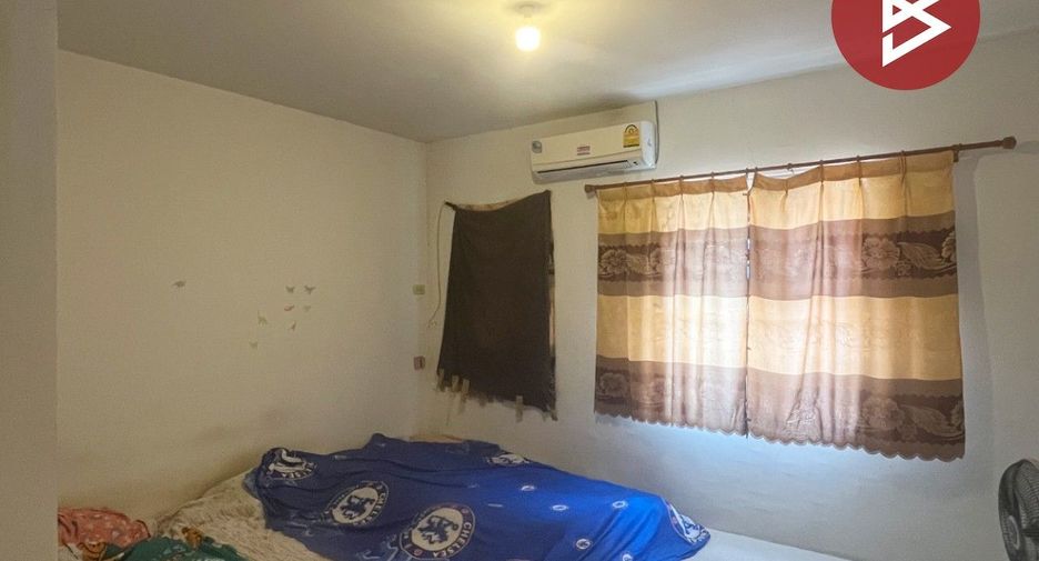 Casa adosada en venta de 3 habitaciones en Mueang Chon Buri, Chonburi