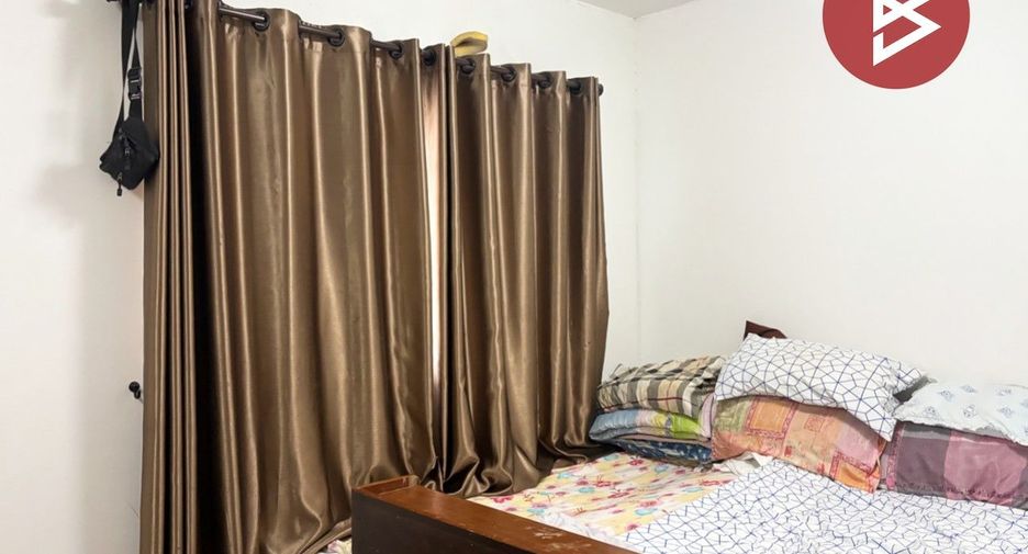 Casa adosada en venta de 3 habitaciones en Mueang Pathum Thani, Pathum Thani