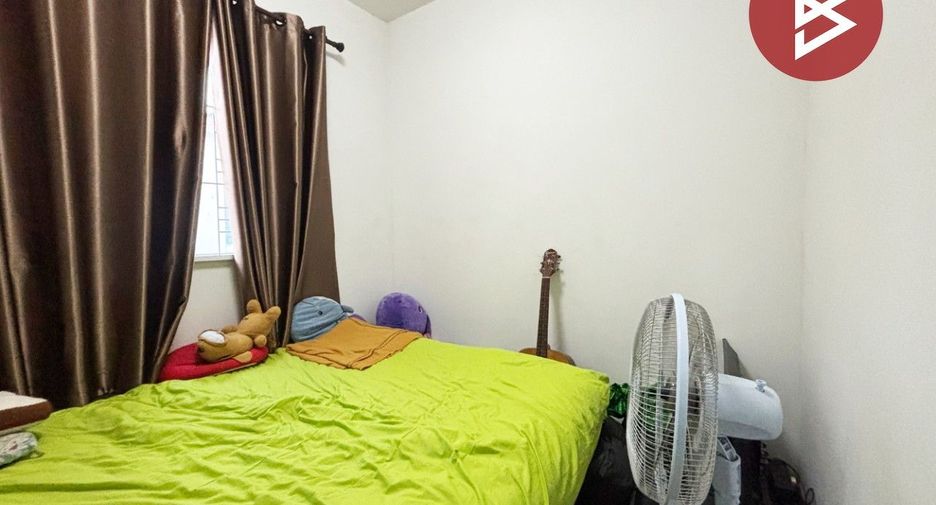 Casa adosada en venta de 3 habitaciones en Mueang Pathum Thani, Pathum Thani