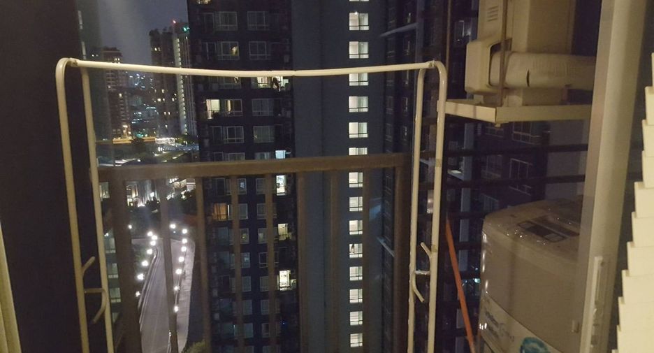 À louer 1 chambre condo à Watthana, Bangkok