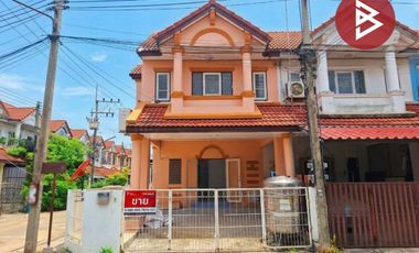 Reihenhaus zum Kauf mit 3 Zimmer in Mueang Samut Sakhon, Samut Sakhon