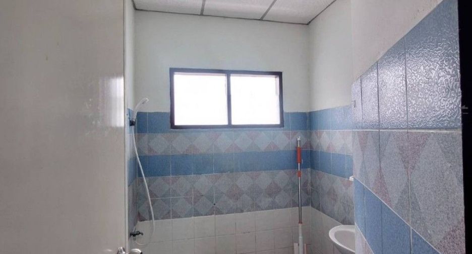 Продажа 3 спальни таунхаус в Mueang Samut Sakhon, Самутсакхон