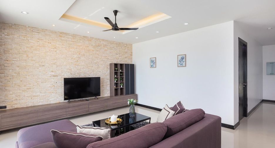 For sale 3 bedrooms apartment in Mueang Phuket, Phuket