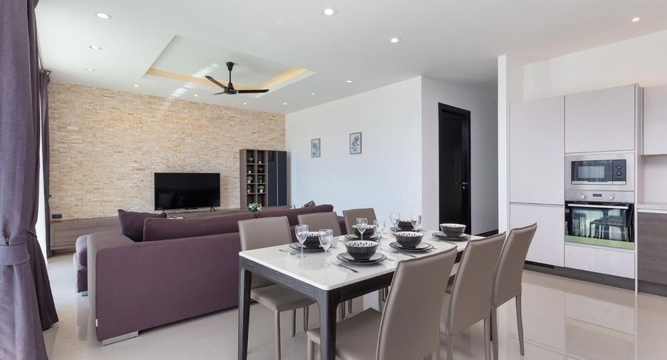 For sale 3 bedrooms apartment in Mueang Phuket, Phuket