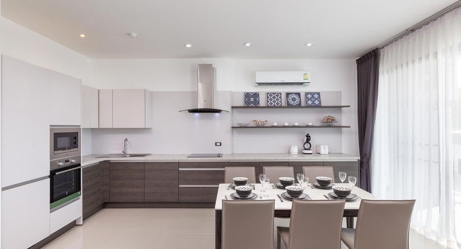 For sale 3 bedrooms apartment in Mueang Phuket, Phuket