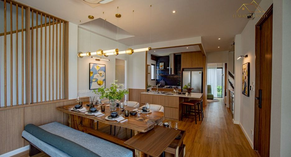 À vendre 4 chambres villa à Bang Lamung, Chonburi
