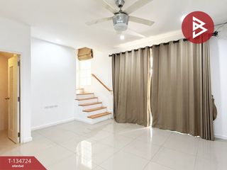 Продажа 4 спальни таунхаус в Сан Кампаенг, Чианг Маи