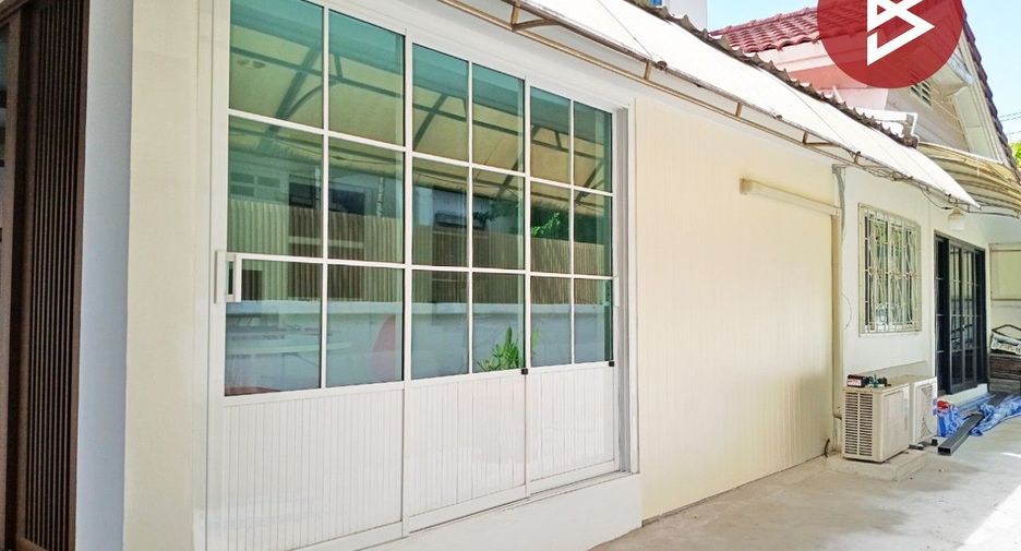 For sale 4 bedrooms house in Min Buri, Bangkok