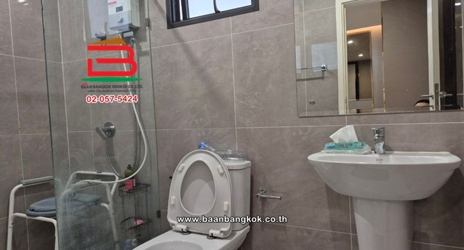 For sale 4 bedrooms house in Bang Kruai, Nonthaburi