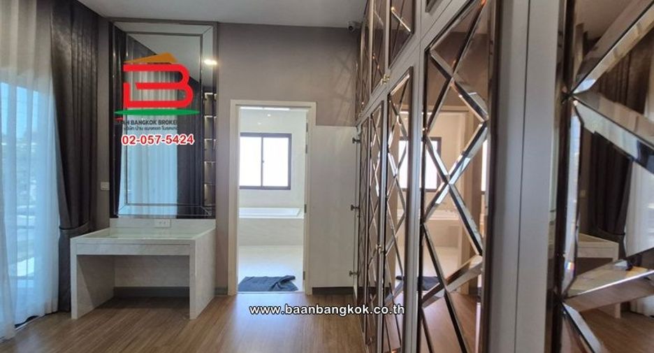 For sale 4 bedrooms house in Bang Kruai, Nonthaburi