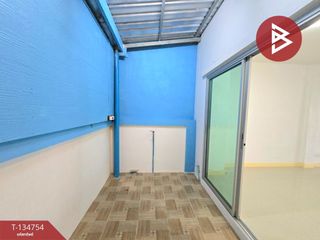 For sale 2 bedrooms townhouse in Mueang Nakhon Pathom, Nakhon Pathom