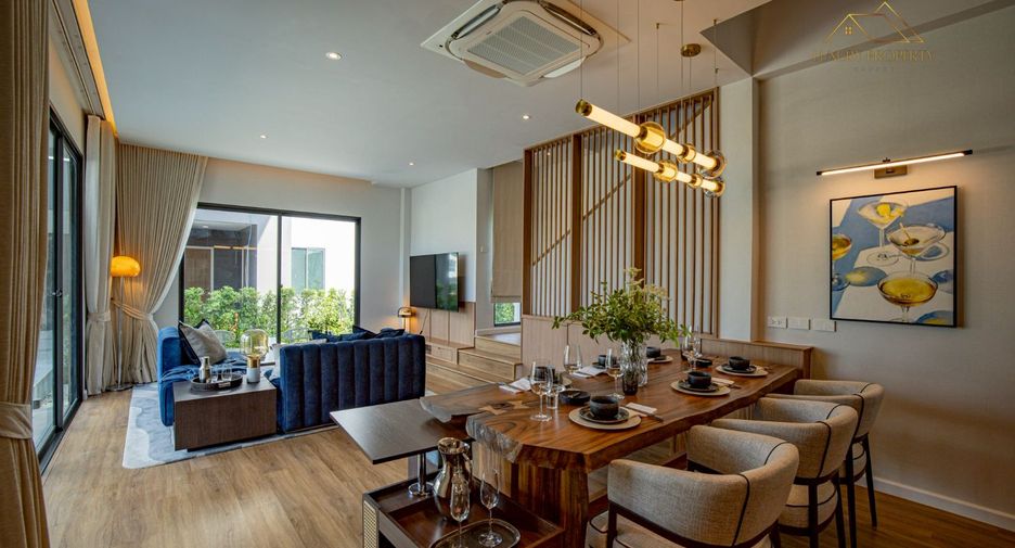For sale 4 bedrooms villa in Bang Lamung, Chonburi