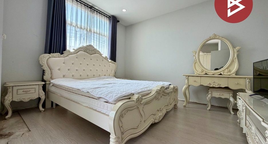 Reihenhaus zum Kauf mit 3 Zimmer in Mueang Pathum Thani, Pathum Thani