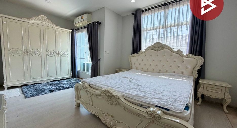 Reihenhaus zum Kauf mit 3 Zimmer in Mueang Pathum Thani, Pathum Thani