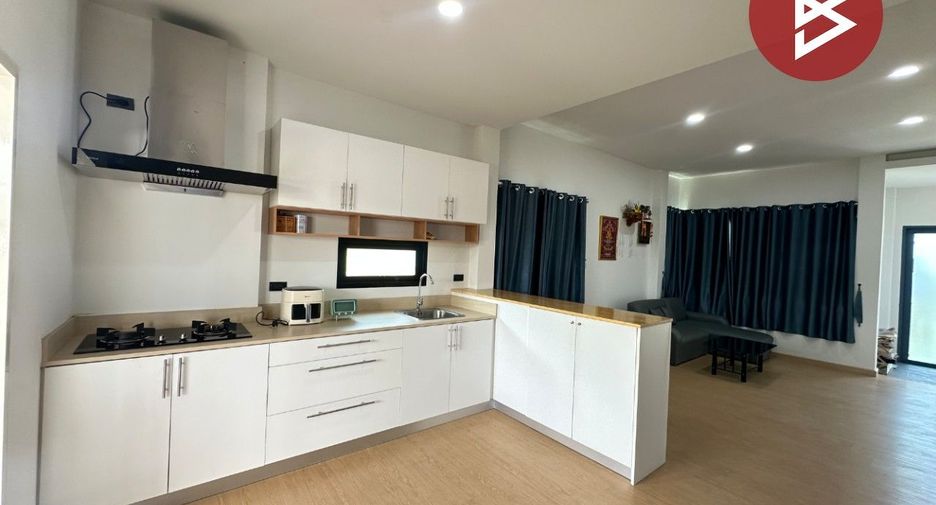 For sale 2 bedrooms house in Ban Bueng, Chonburi