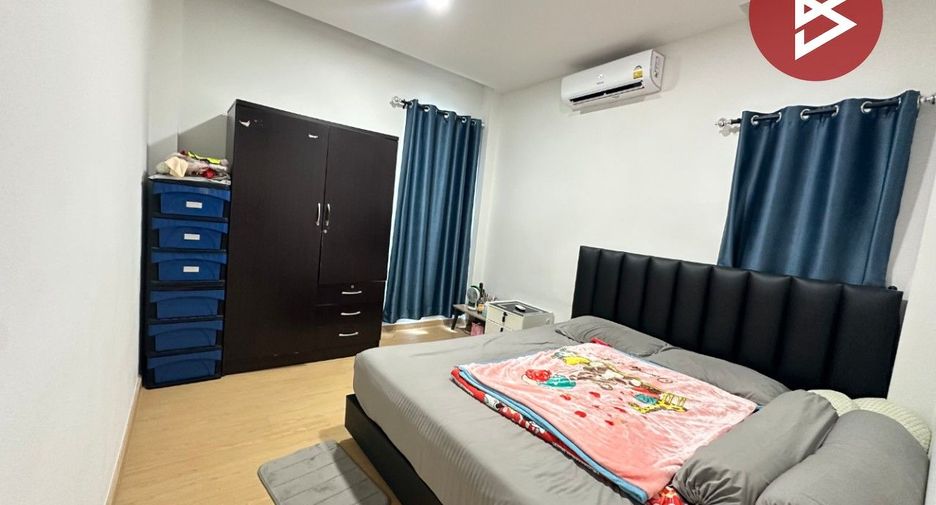 For sale 2 bedrooms house in Ban Bueng, Chonburi