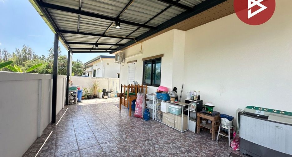 For sale 2 bedrooms house in Ban Bueng, Chonburi