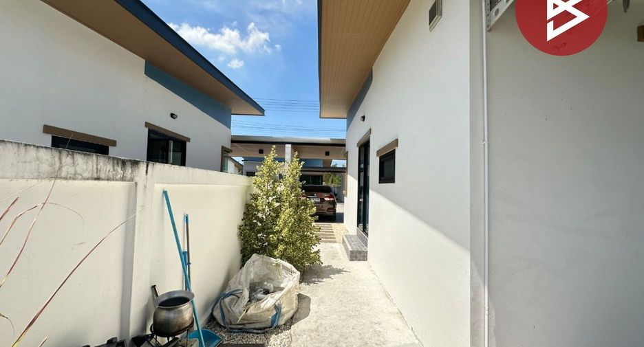 For sale 2 bedrooms house in Ban Bueng, Chonburi
