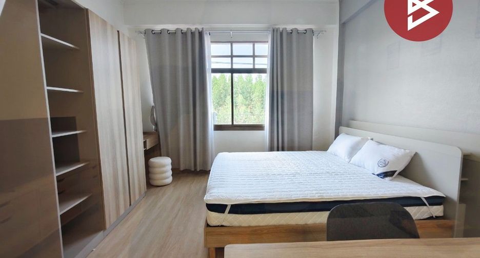 Local comercial en venta de 5 habitaciones en Ban Pong, Ratchaburi