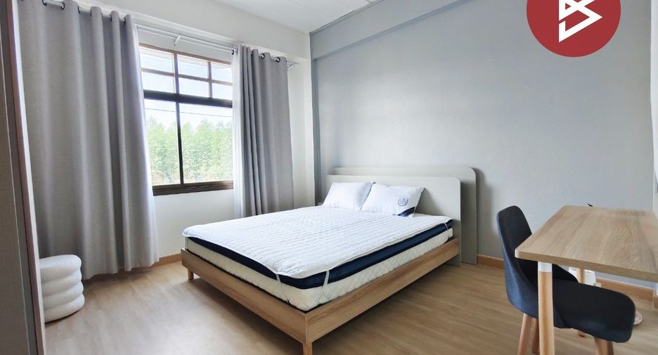 Local comercial en venta de 5 habitaciones en Ban Pong, Ratchaburi