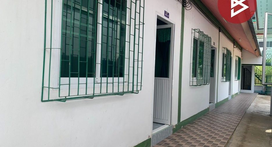 For sale 5 bedrooms house in Mueang Nakhon Sawan, Nakhon Sawan