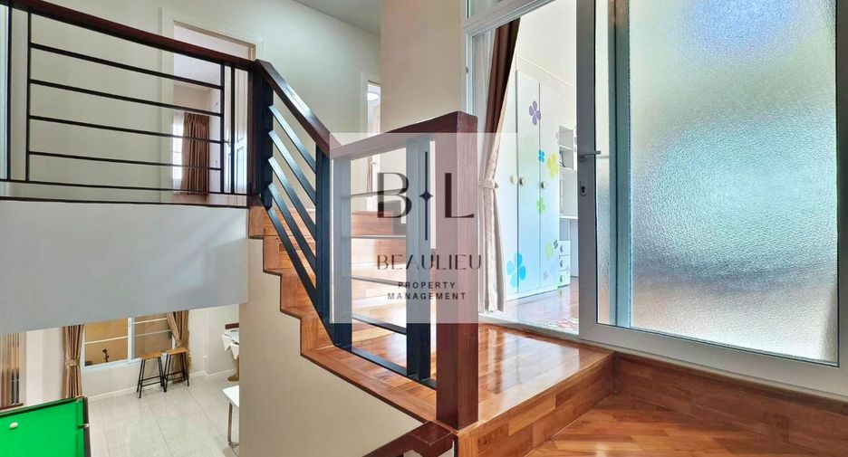 Casa en alquiler y en venta de 4 habitaciones en Bang Lamung, Chonburi
