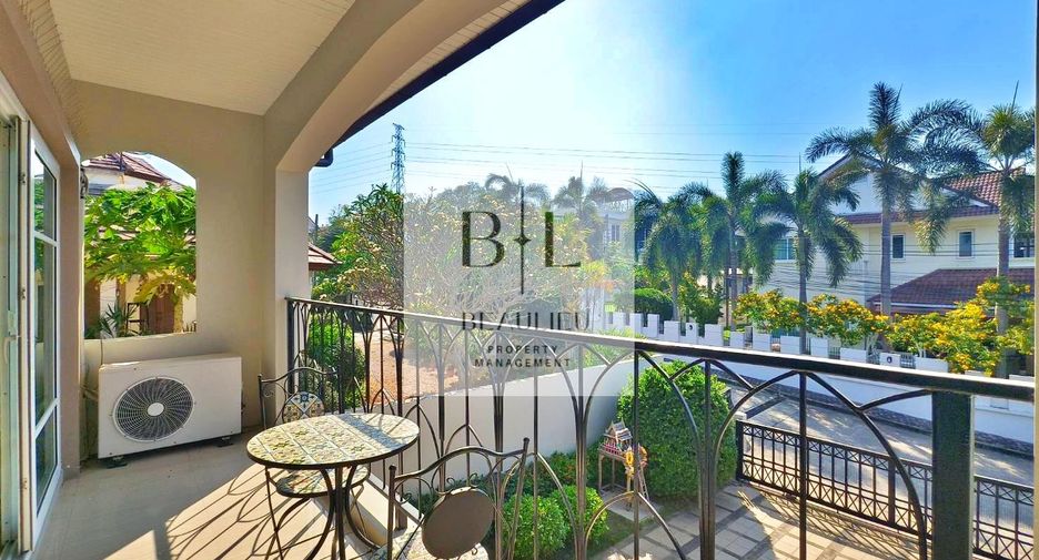 Casa en alquiler y en venta de 4 habitaciones en Bang Lamung, Chonburi