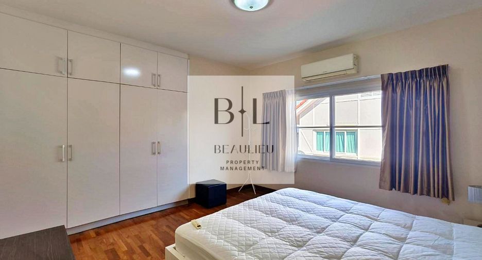 Casa en alquiler y en venta de 4 habitaciones en Bang Lamung, Chonburi