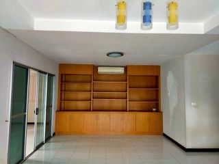 Haus zum Kauf mit 3 Zimmer in Mueang Khon Kaen, Khon Kaen