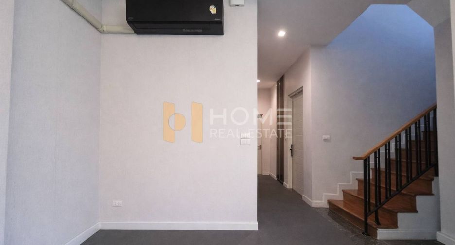 Haus zum Kauf mit 4 Zimmer in Bang Yai, Nonthaburi