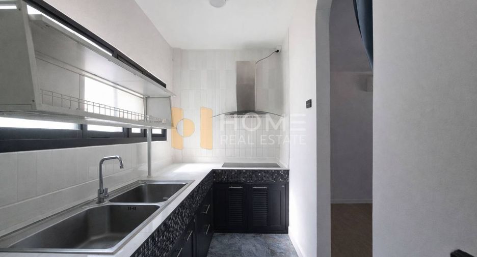 Haus zum Kauf mit 4 Zimmer in Bang Yai, Nonthaburi