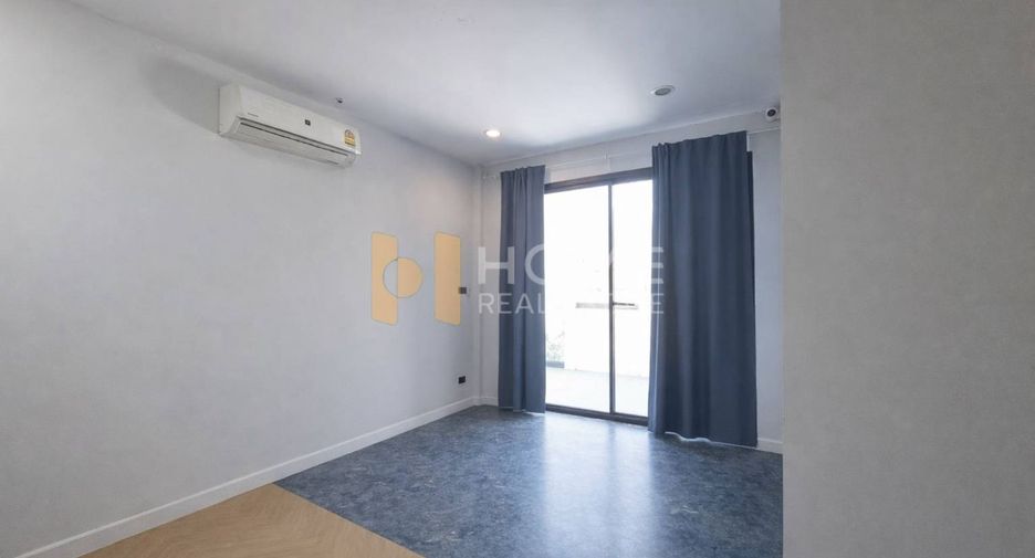 Haus zum Kauf mit 4 Zimmer in Bang Yai, Nonthaburi