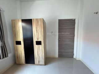 ให้เช่า 2 ห้องนอน บ้านเดี่ยว ใน ศรีราชา, ชลบุรี