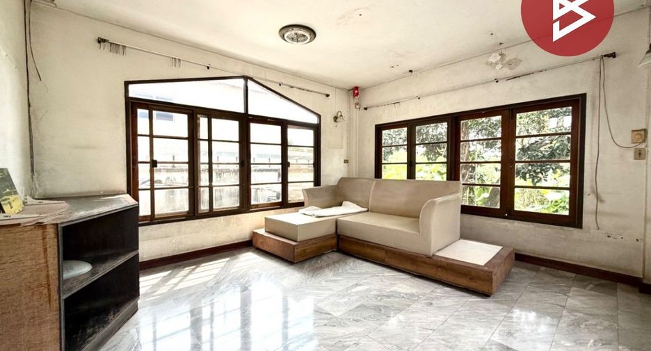 For sale 3 bedrooms house in Bang Khae, Bangkok