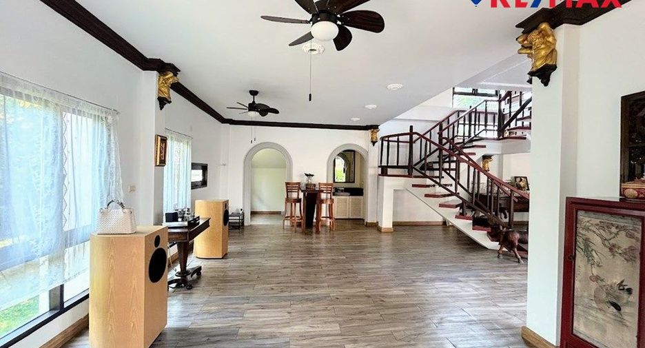 For sale 3 bedrooms house in Jomtien, Pattaya