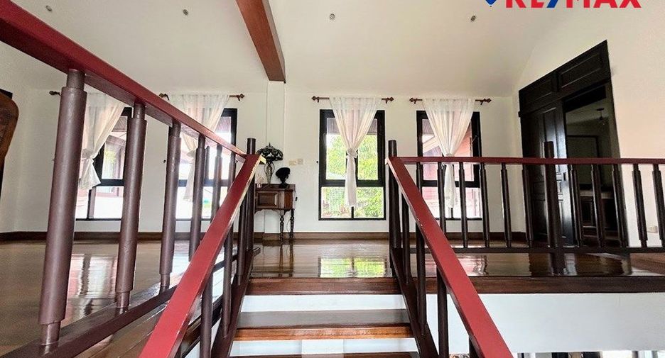 For sale 3 bedrooms house in Jomtien, Pattaya
