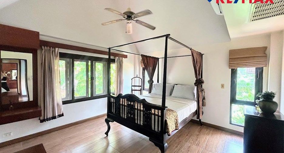 For sale 3 bedrooms house in Jomtien, Pattaya