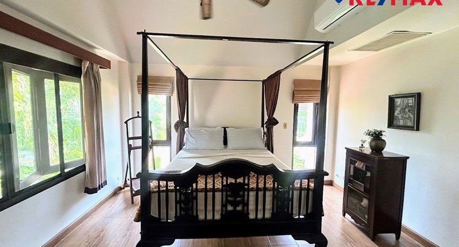 For sale 3 bedrooms house in Jomtien, Pattaya