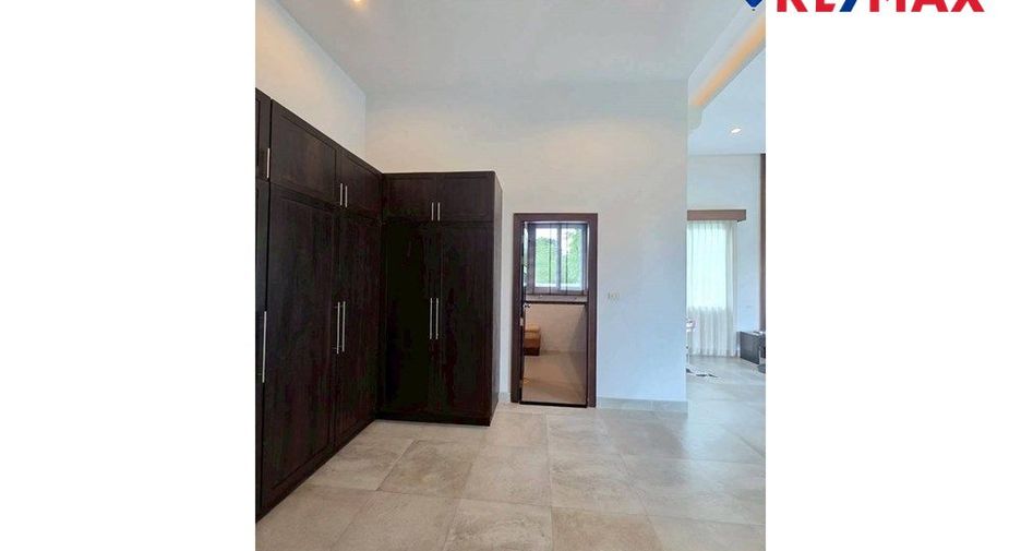 For sale 3 ベッドルーム house in Bang Lamung, Chonburi
