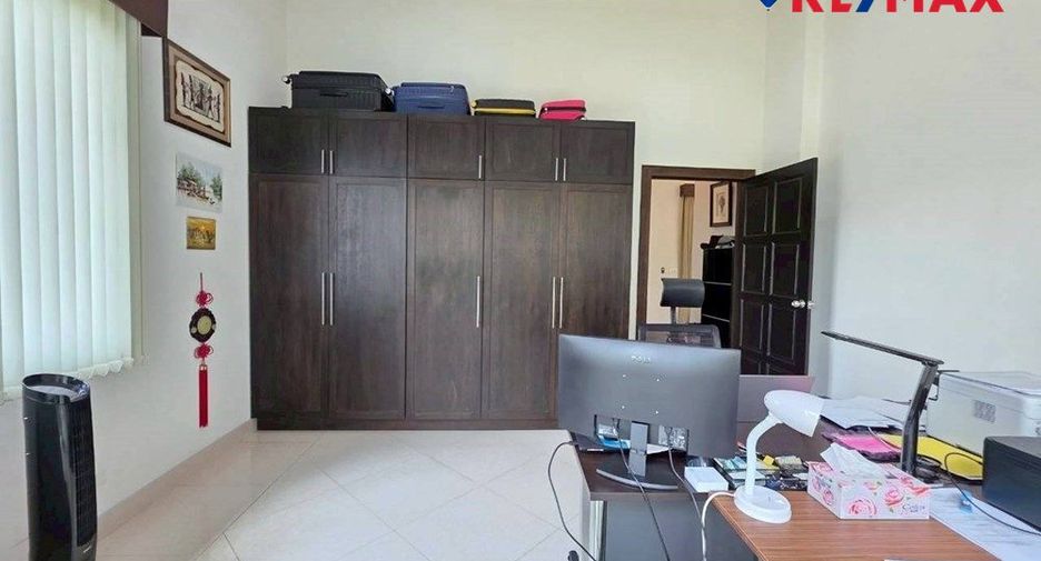 For sale 3 ベッドルーム house in Bang Lamung, Chonburi