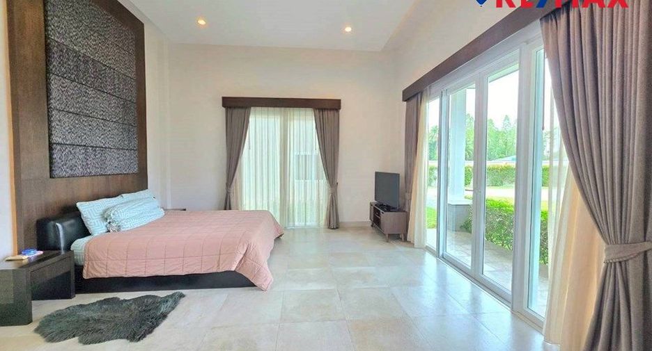 For sale 3 ベッドルーム house in Bang Lamung, Chonburi