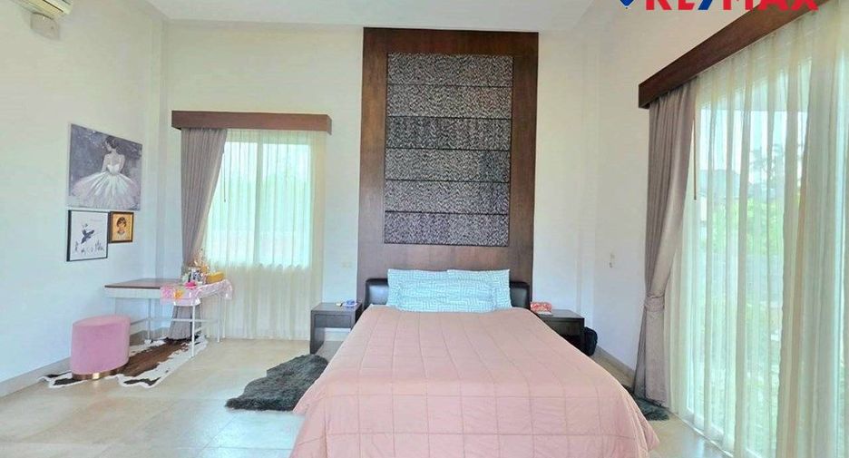 For sale 3 ベッドルーム house in Bang Lamung, Chonburi