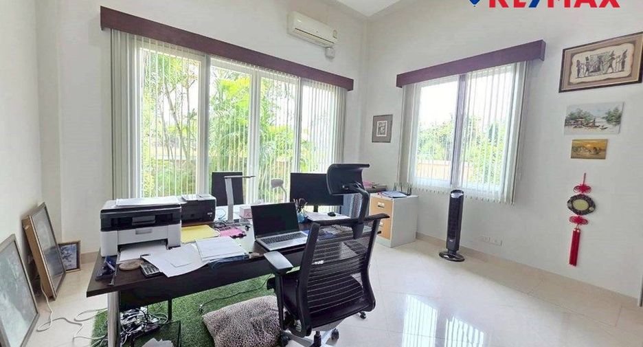 For sale 3 ベッドルーム house in Bang Lamung, Chonburi