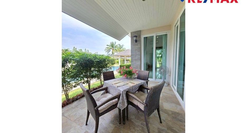 For sale 3 ベッドルーム house in Bang Lamung, Chonburi