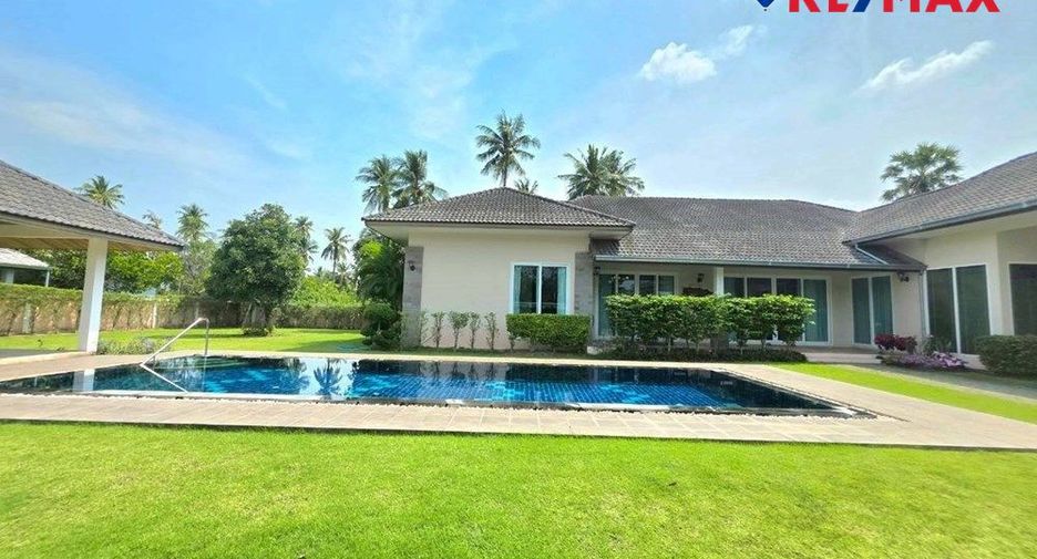 For sale 3 ベッドルーム house in Bang Lamung, Chonburi