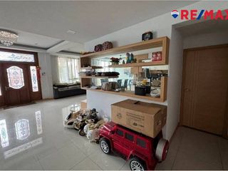 For sale 5 bedrooms house in Bang Lamung, Chonburi