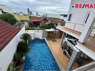 For sale 5 bedrooms house in Bang Lamung, Chonburi
