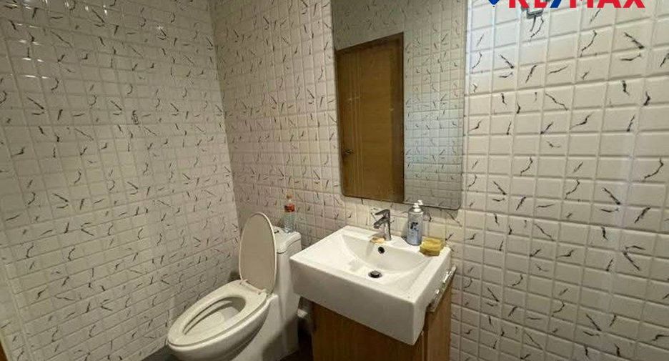 For sale 5 bedrooms house in Bang Lamung, Chonburi