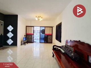 Casa adosada en venta de 3 habitaciones en Khlong Luang, Pathum Thani